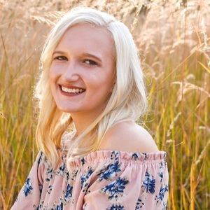 Meet your Posher, Maci